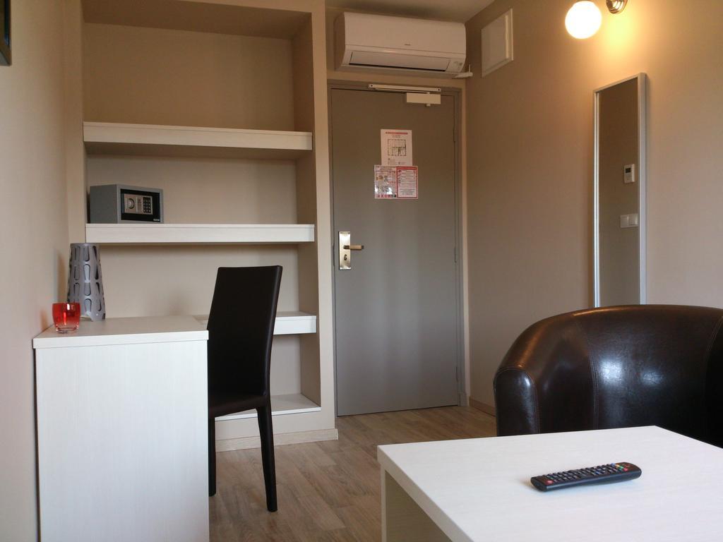 Hotel Les Petits Oreillers Saint-Martin-dʼArdèche Стая снимка