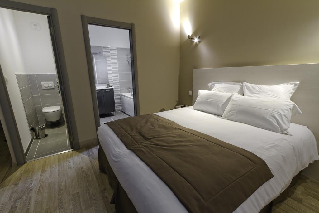 Hotel Les Petits Oreillers Saint-Martin-dʼArdèche Стая снимка