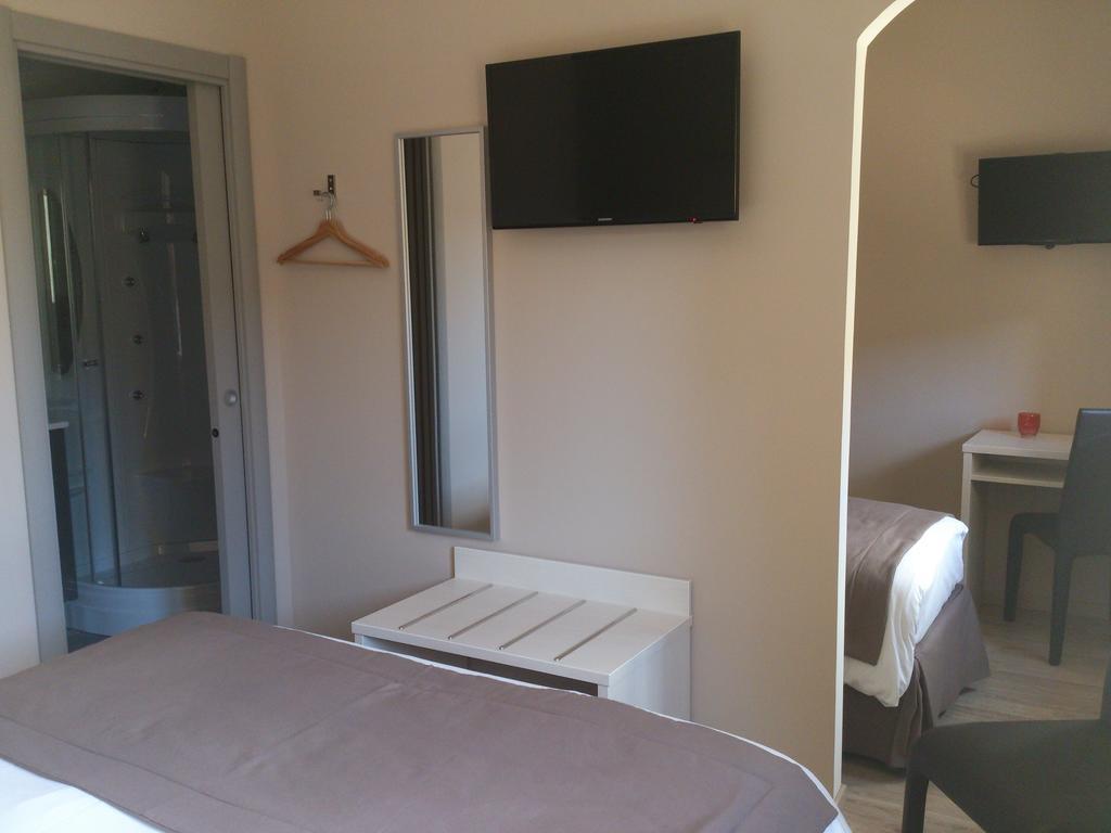 Hotel Les Petits Oreillers Saint-Martin-dʼArdèche Стая снимка